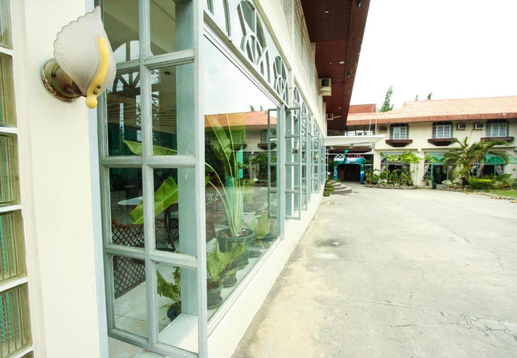 Bohol La Roca Hotel Totolan Eksteriør bilde