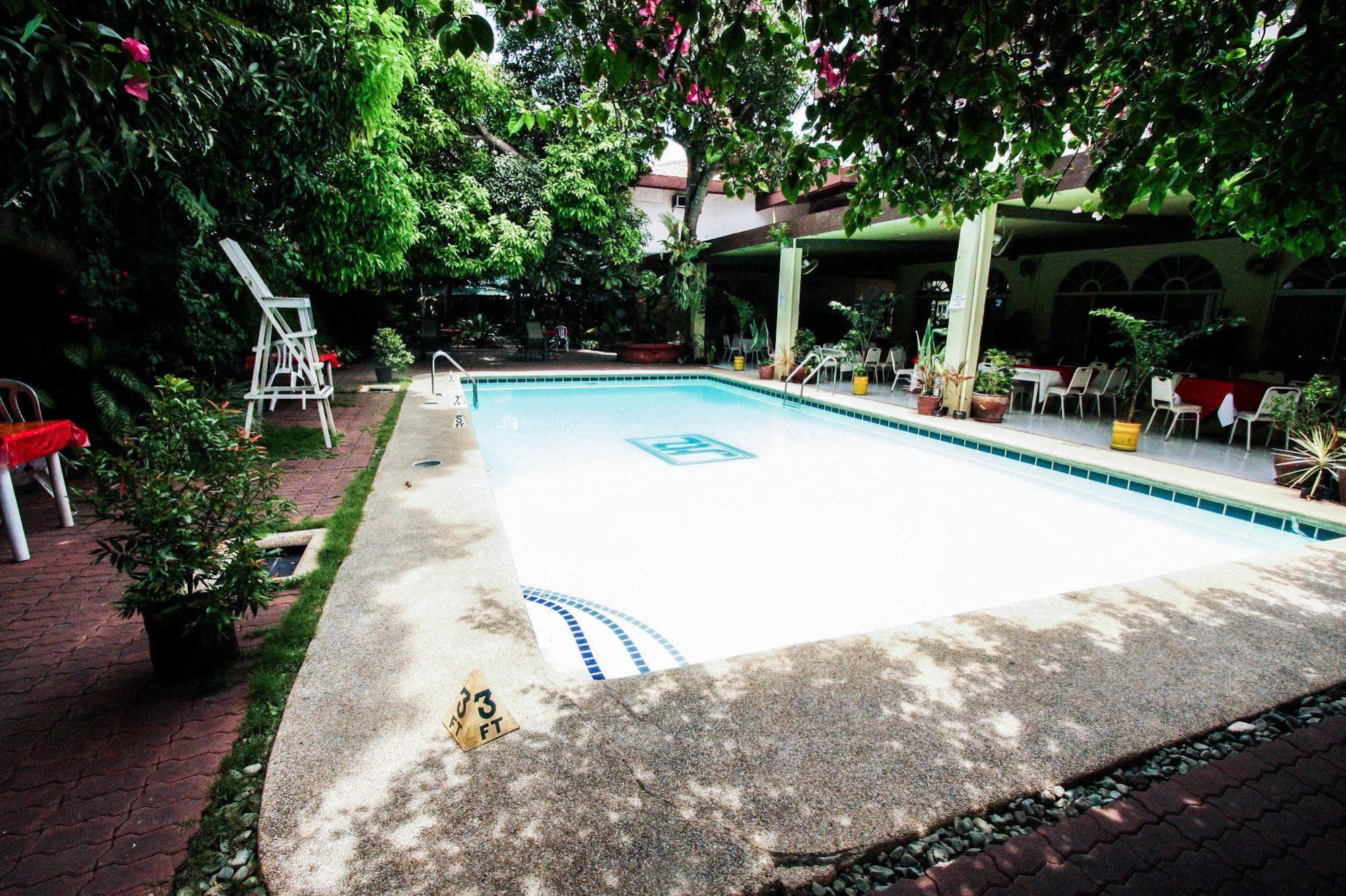 Bohol La Roca Hotel Totolan Eksteriør bilde